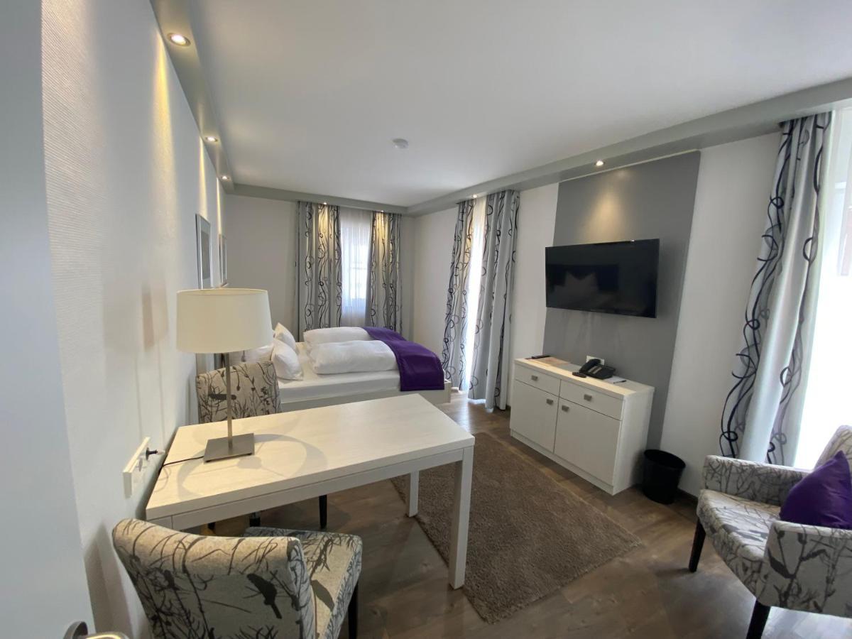 גרלינגן Hotel Krone Ohg מראה חיצוני תמונה