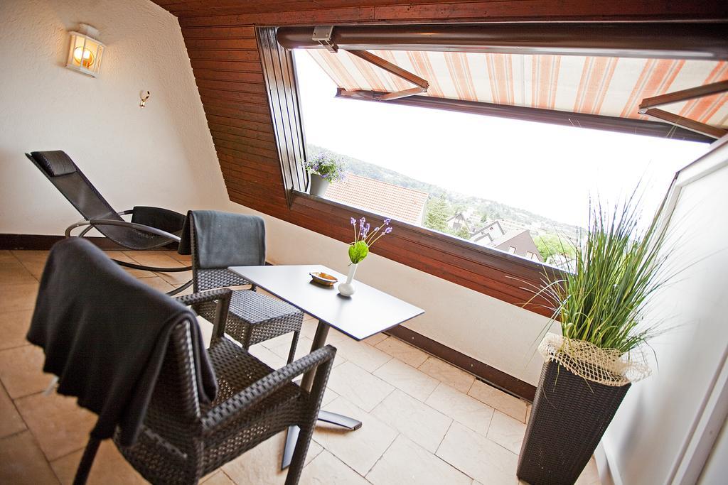 גרלינגן Hotel Krone Ohg חדר תמונה